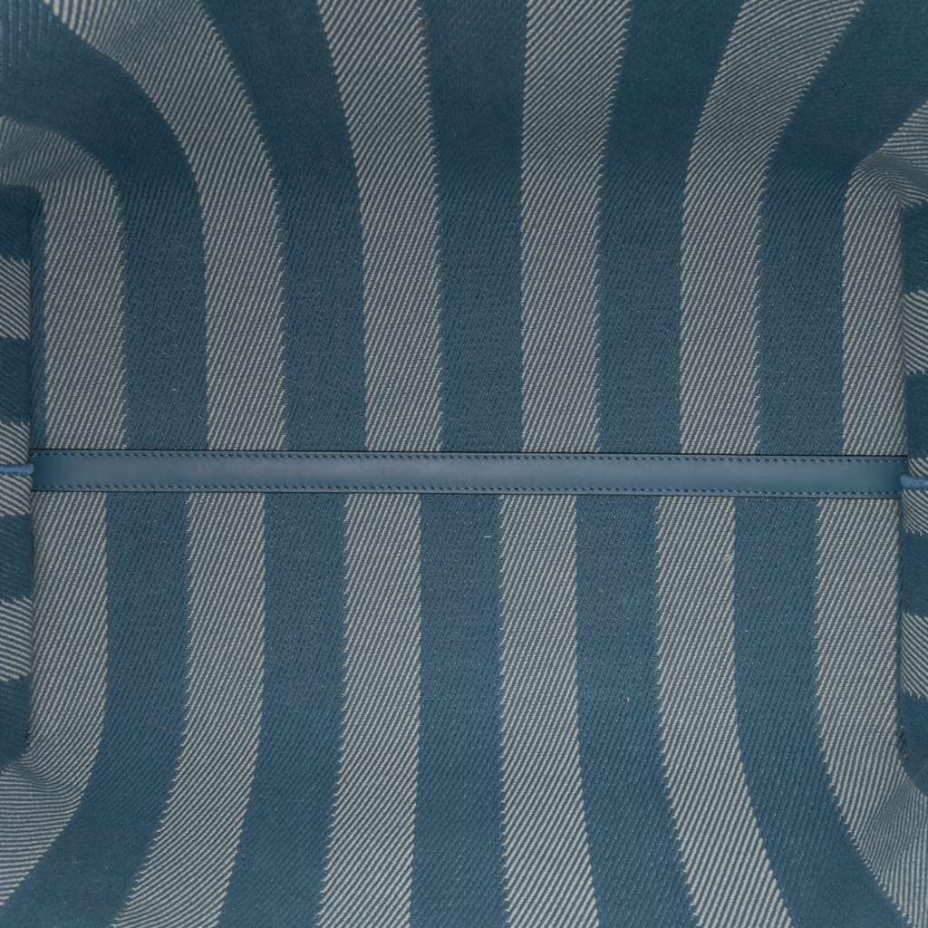 Fendi Large FF Pequin FF Jacquard Reversible Roll Tote - 4