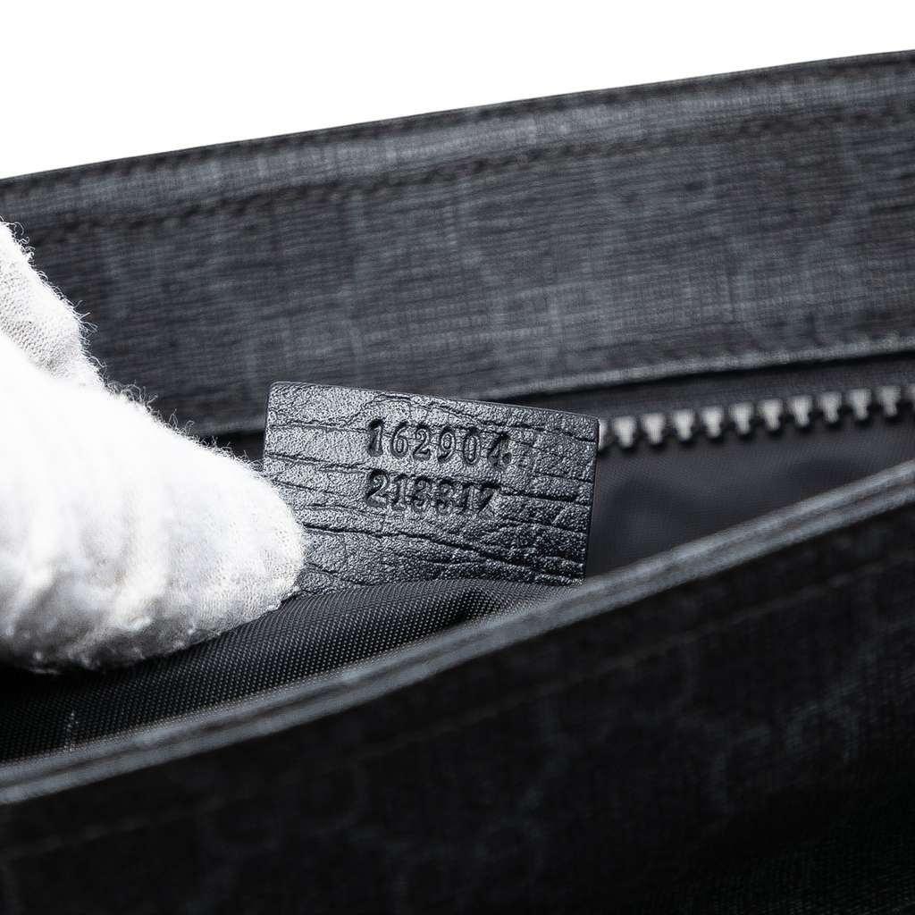 Gucci GG Supreme Crossbody - 5