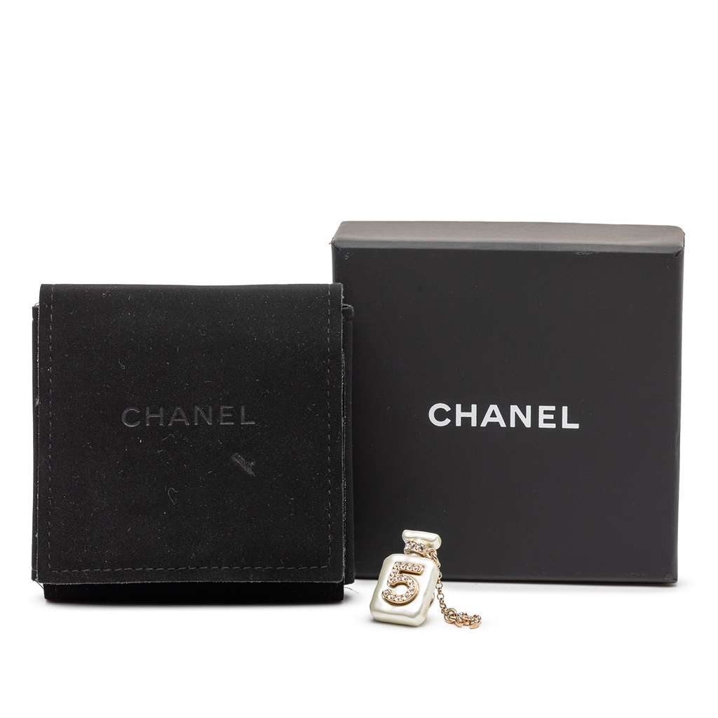Chanel CC Resin Gold Plated Rhinestone No. 5 Perfume Bottle Brooch - 4
