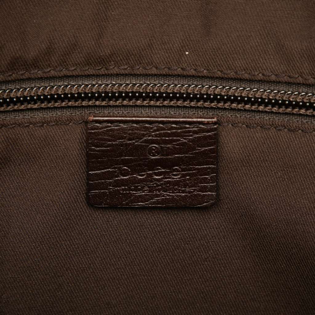 Gucci GG Supreme Crossbody - 5