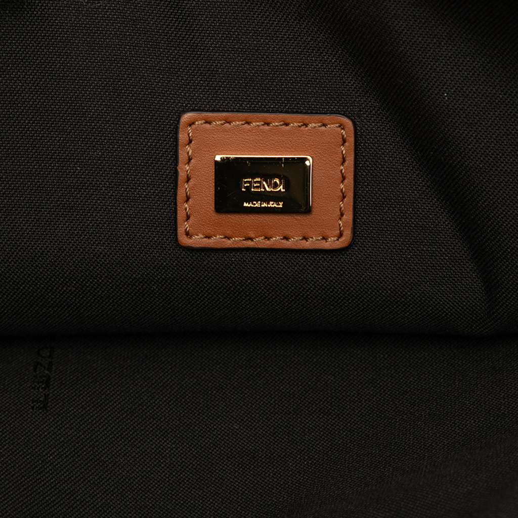 Fendi Leather Logo Flat Pouch - 5