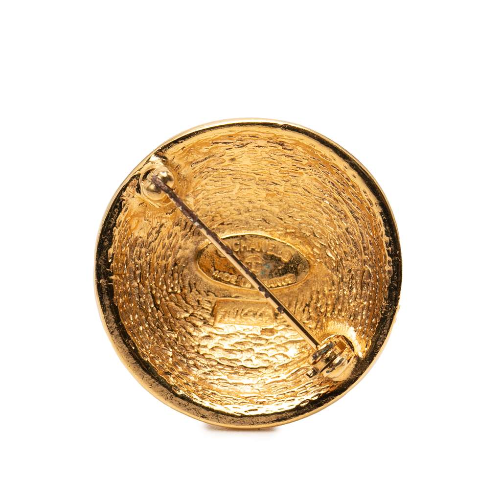 Chanel CC Gold Plated Quilted Round Brooch - 2