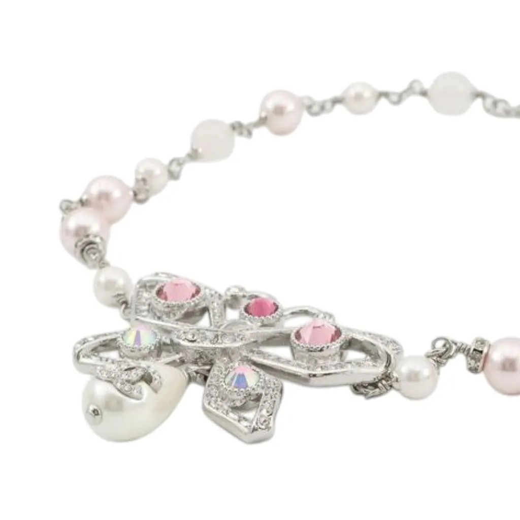 Chanel CC Silver Plated Rhinestone and Faux Pearl Butterfly Choker Necklace Silver Metal Good - Inside View