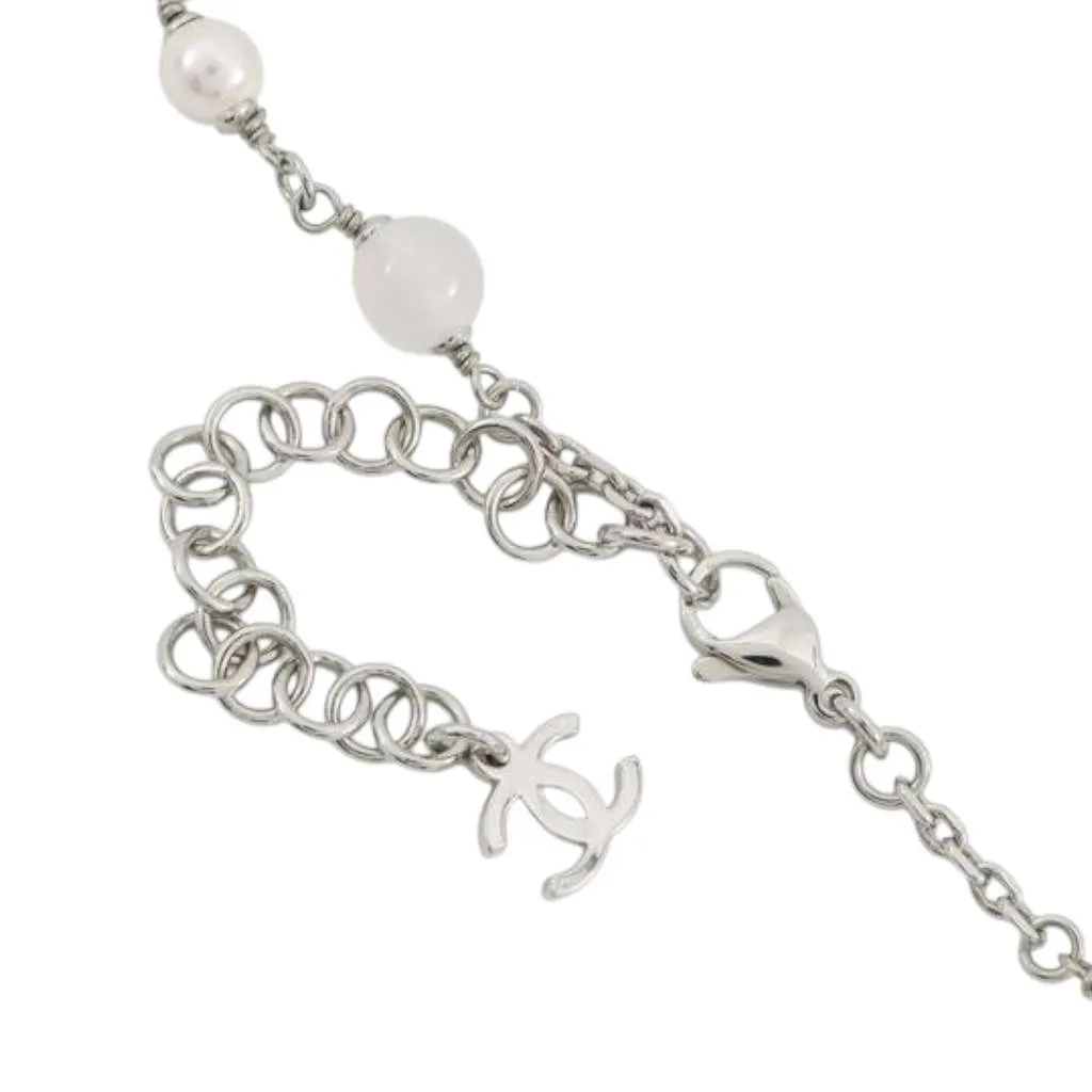 Chanel CC Silver Plated Rhinestone and Faux Pearl Butterfly Choker Necklace Silver Metal Good - Model View