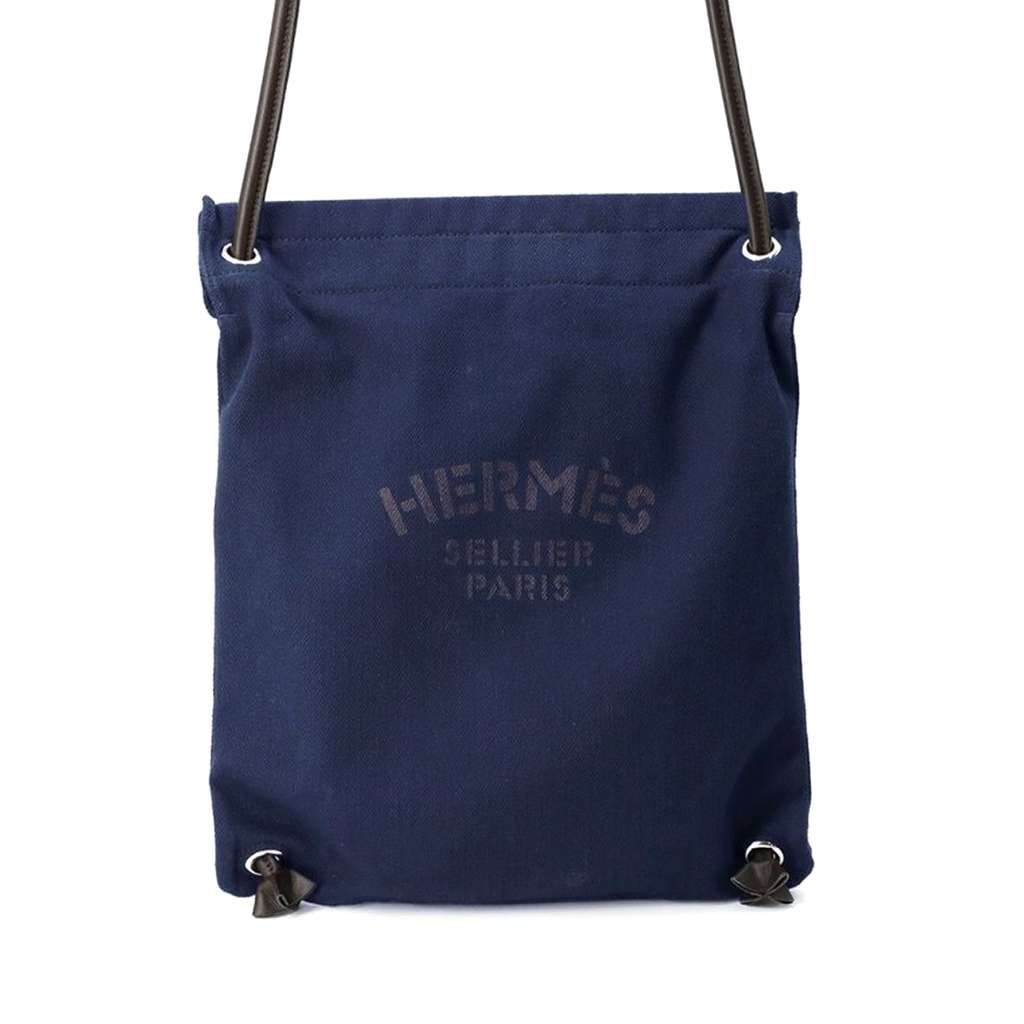 Hermès Toile Aline Grooming Bag
