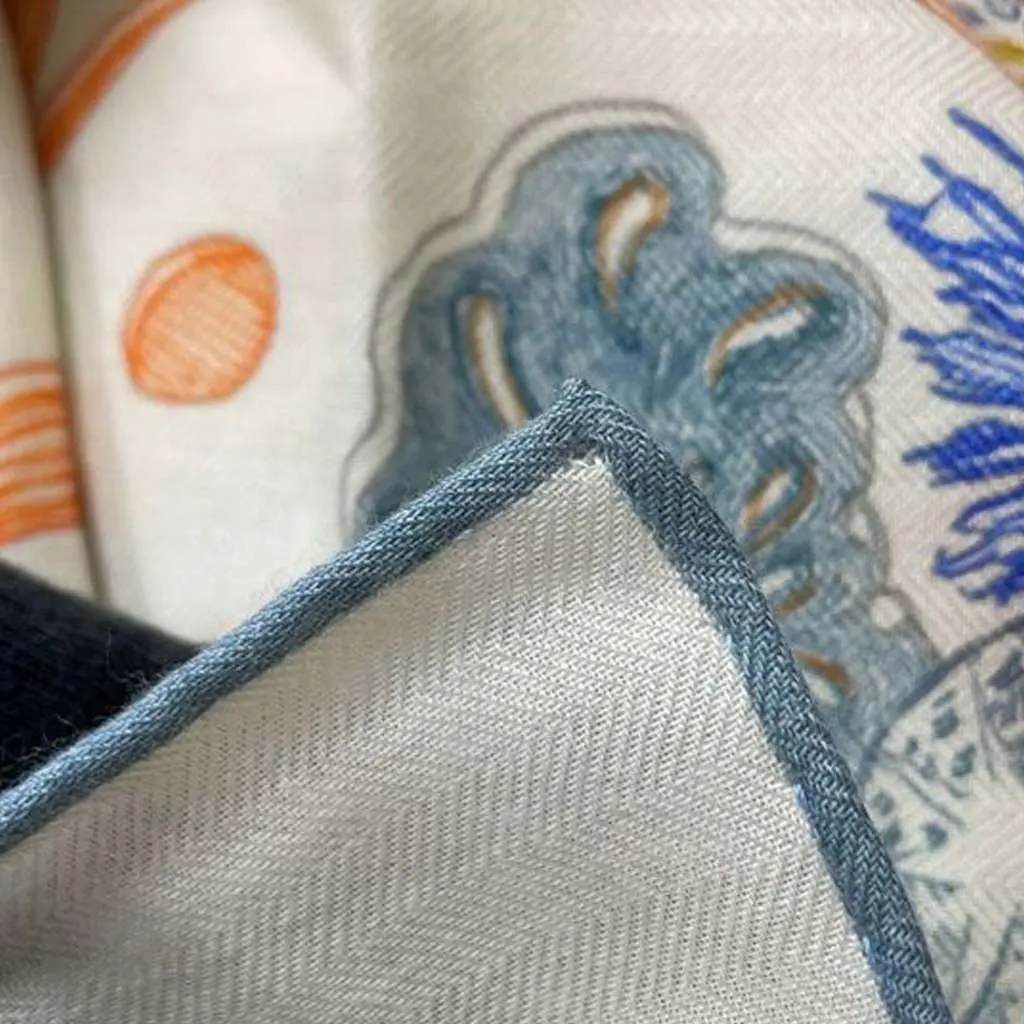 Hermès Le Monde d Hermes Cashmere Silk Shawl 140 White Wool Good - Model View