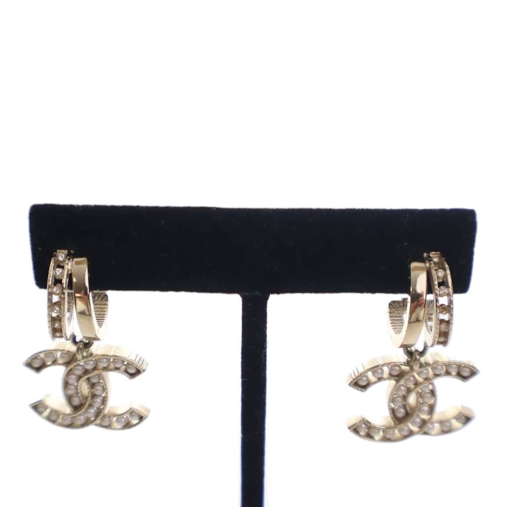 Chanel CC Gold Plated Faux Pearl Drop Push Back Earrings - 3