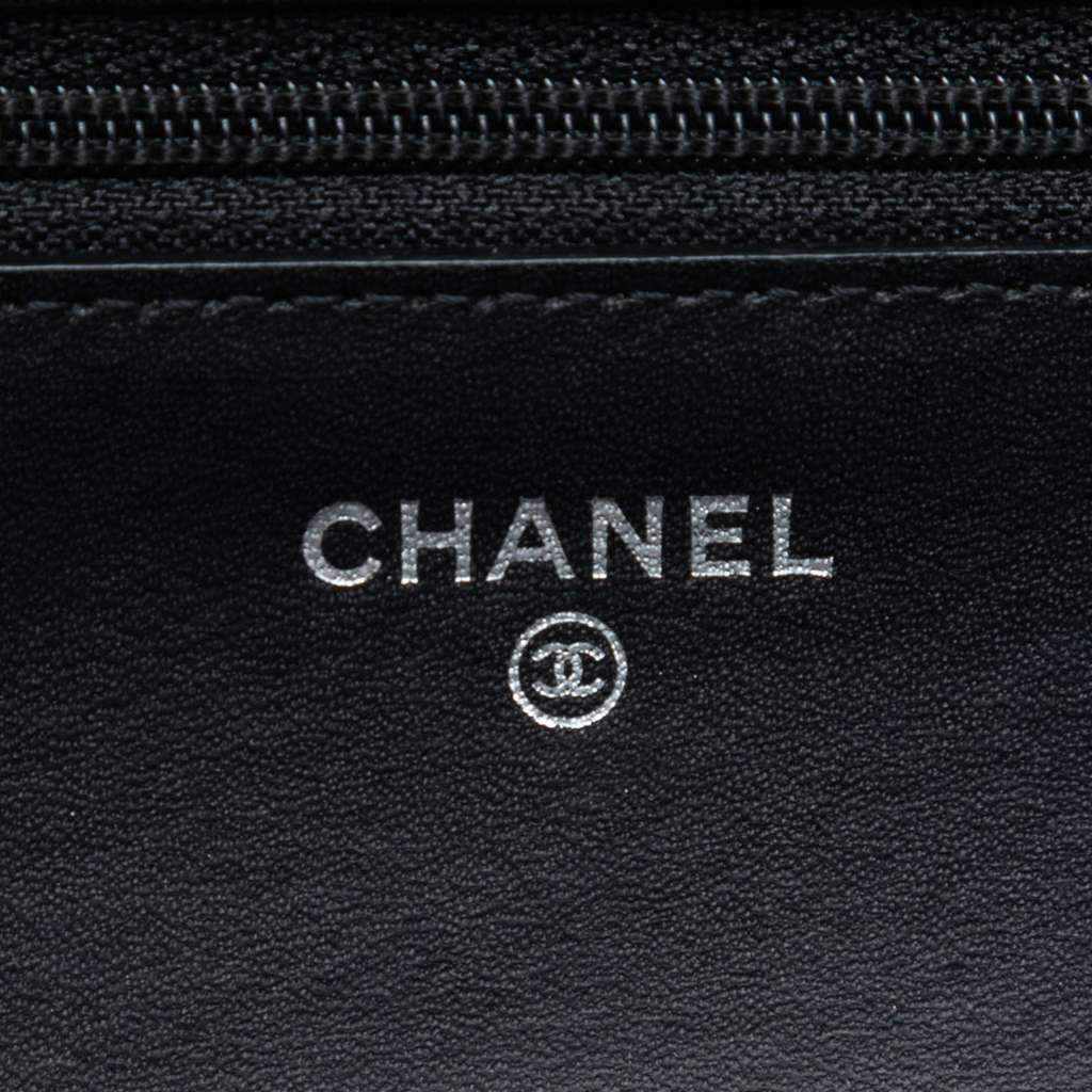 Chanel CC Quilted Patent Wallet On Chain - 5