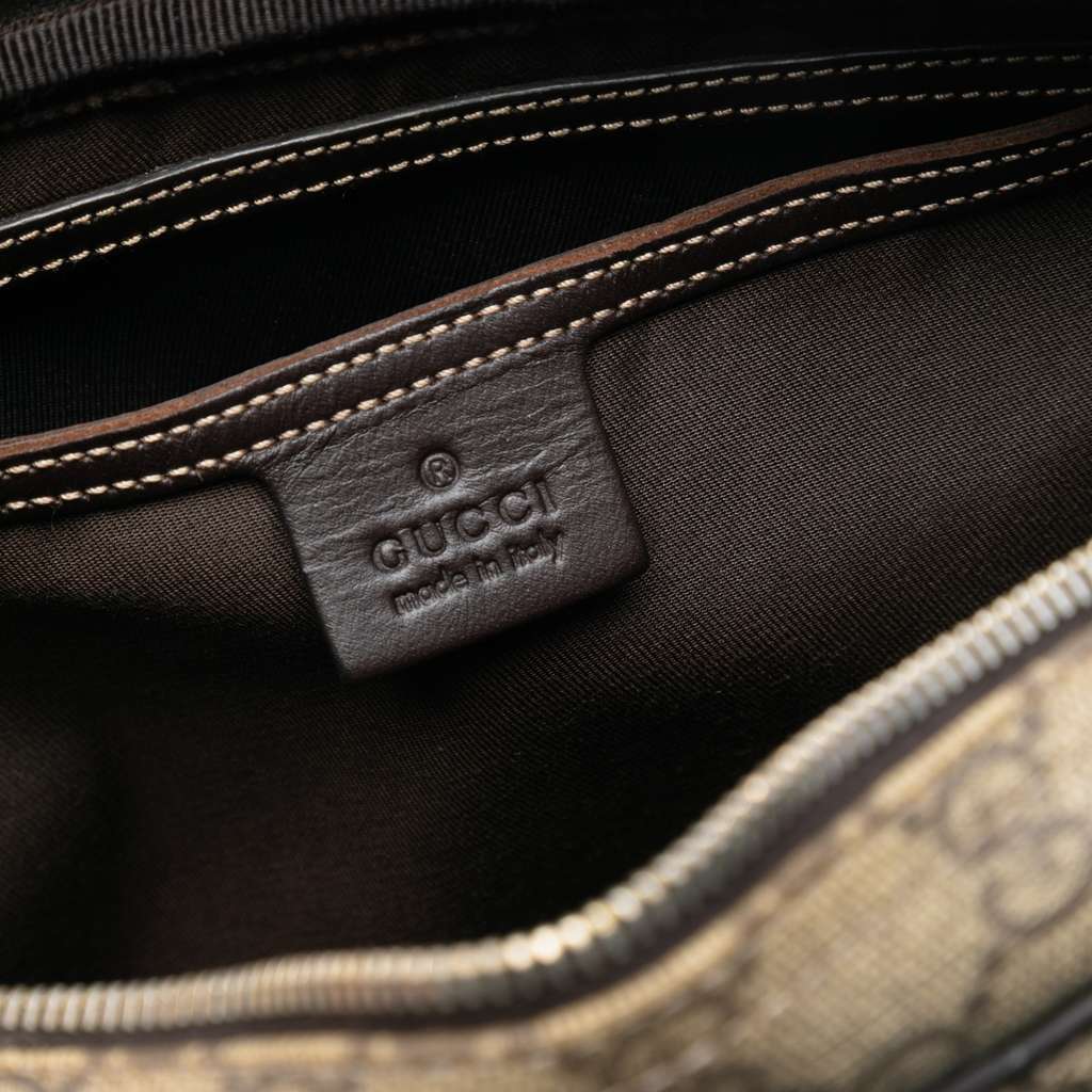 Gucci GG Supreme Crossbody - 4