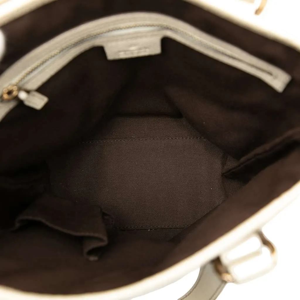 Gucci GG Canvas Charmy Tote Brown Canvas Very good - Model View