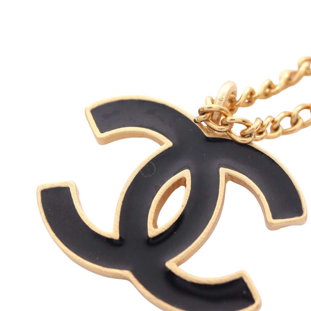 Chanel CC Enamel and Gold Plated Pendant Necklace - 3