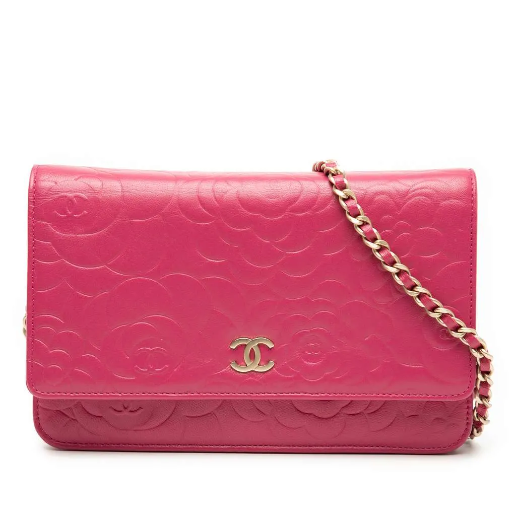 Chanel CC Embossed Lambskin Camellia Wallet On Chain Pink Leather Very good - Front View