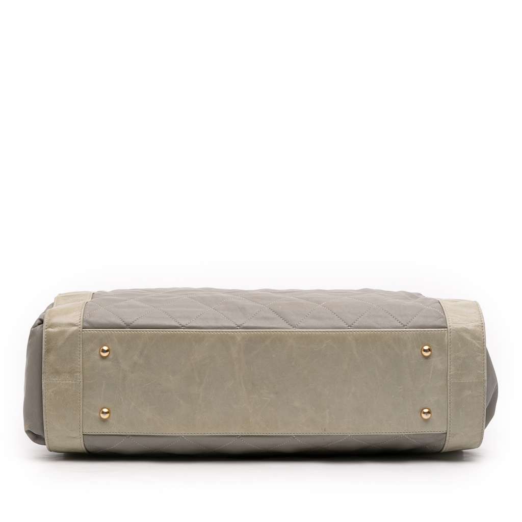 Chanel Quilted Lambskin In The Mix Tote - 3