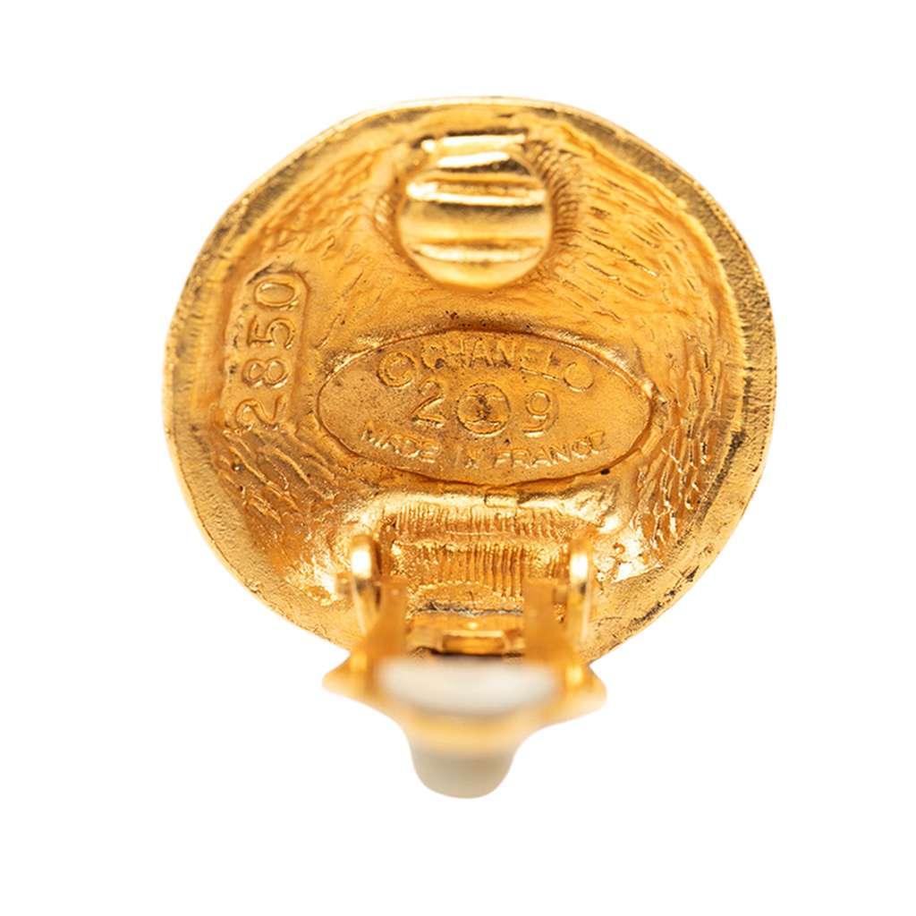 Chanel CC Gold Plated Round Clip On Earrings - 3