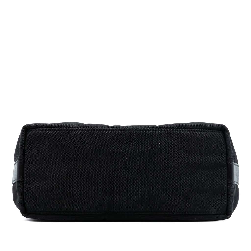 Gucci Nylon Shoulder Bag - 3