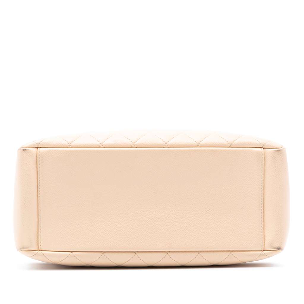 Chanel Caviar Grand Shopping Tote - 3