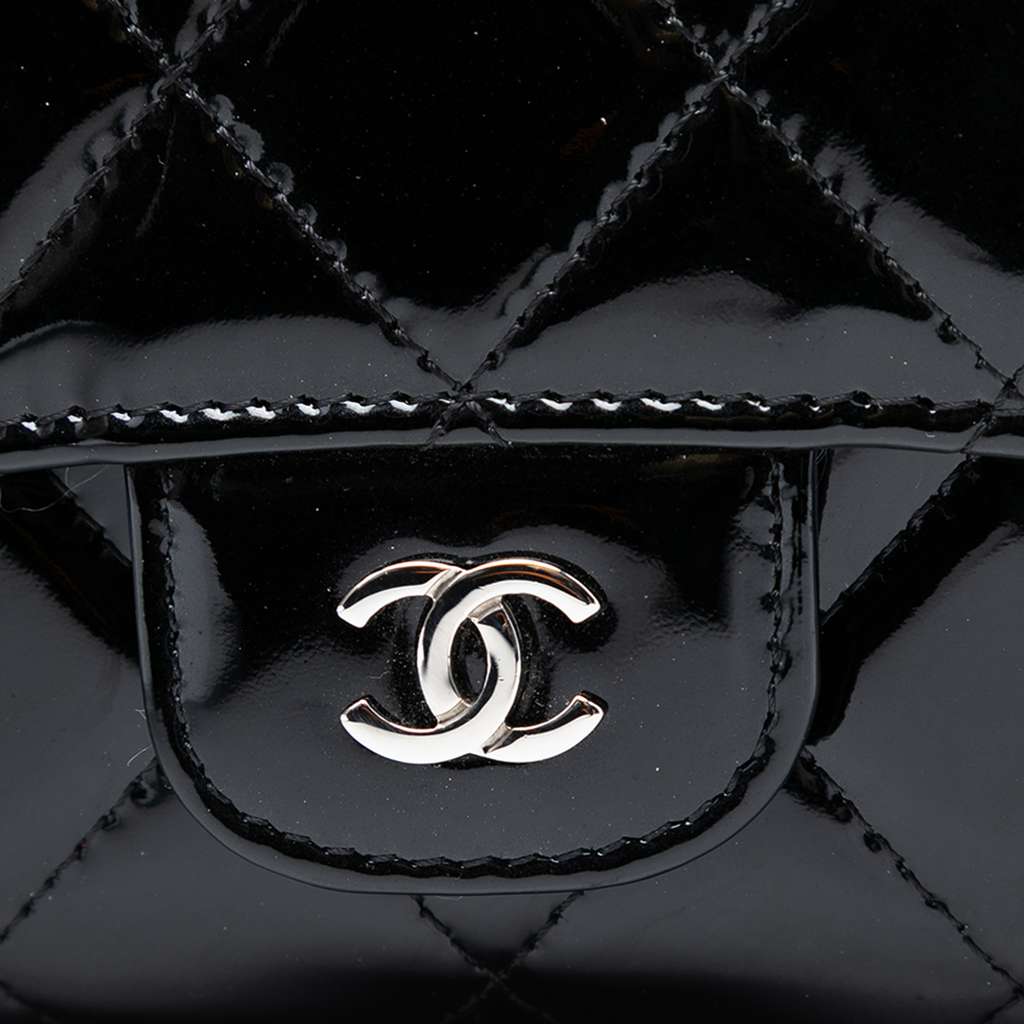 Chanel Classic Patent Wallet On Chain - 5