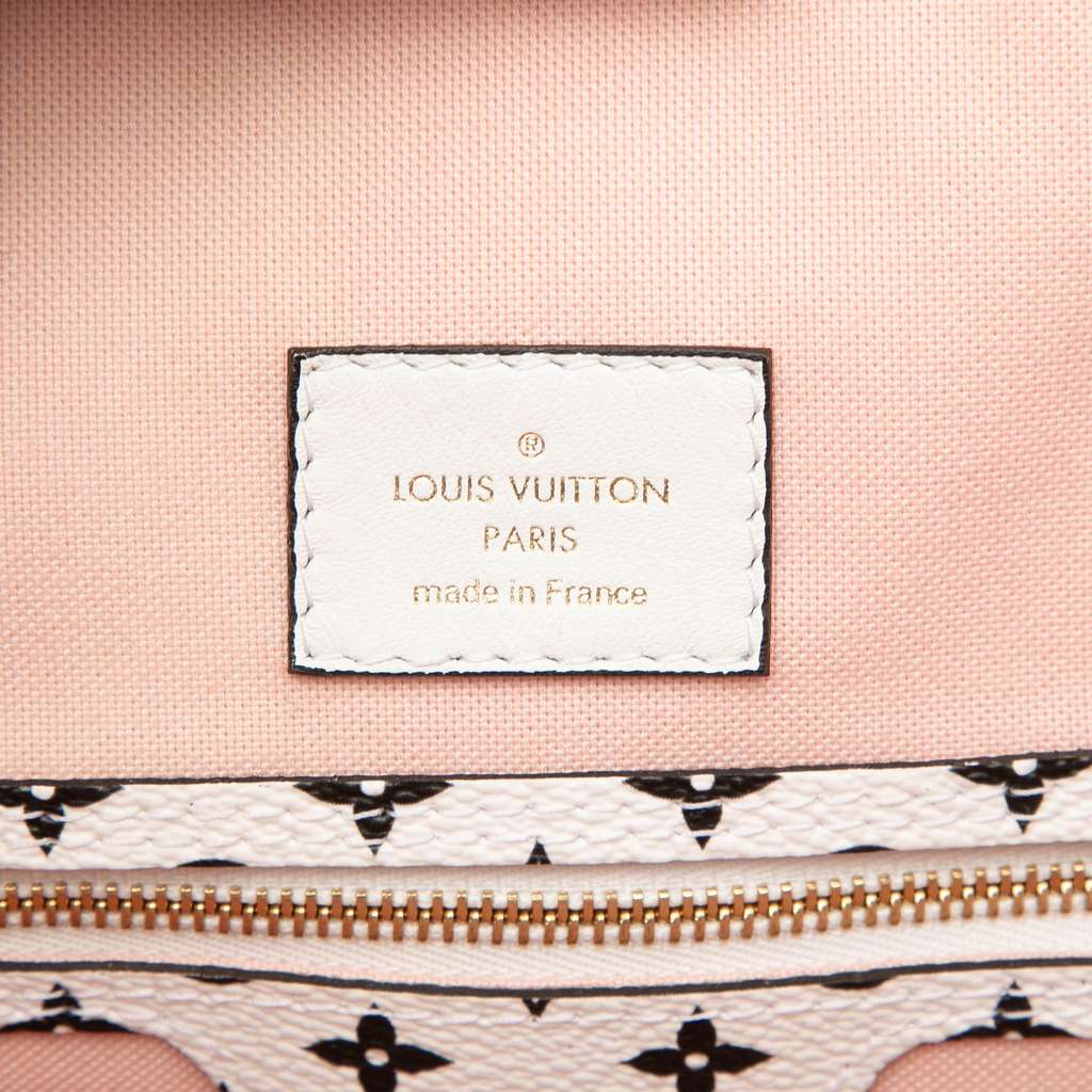 Louis Vuitton Monogram Giant Neverfull MM - 5