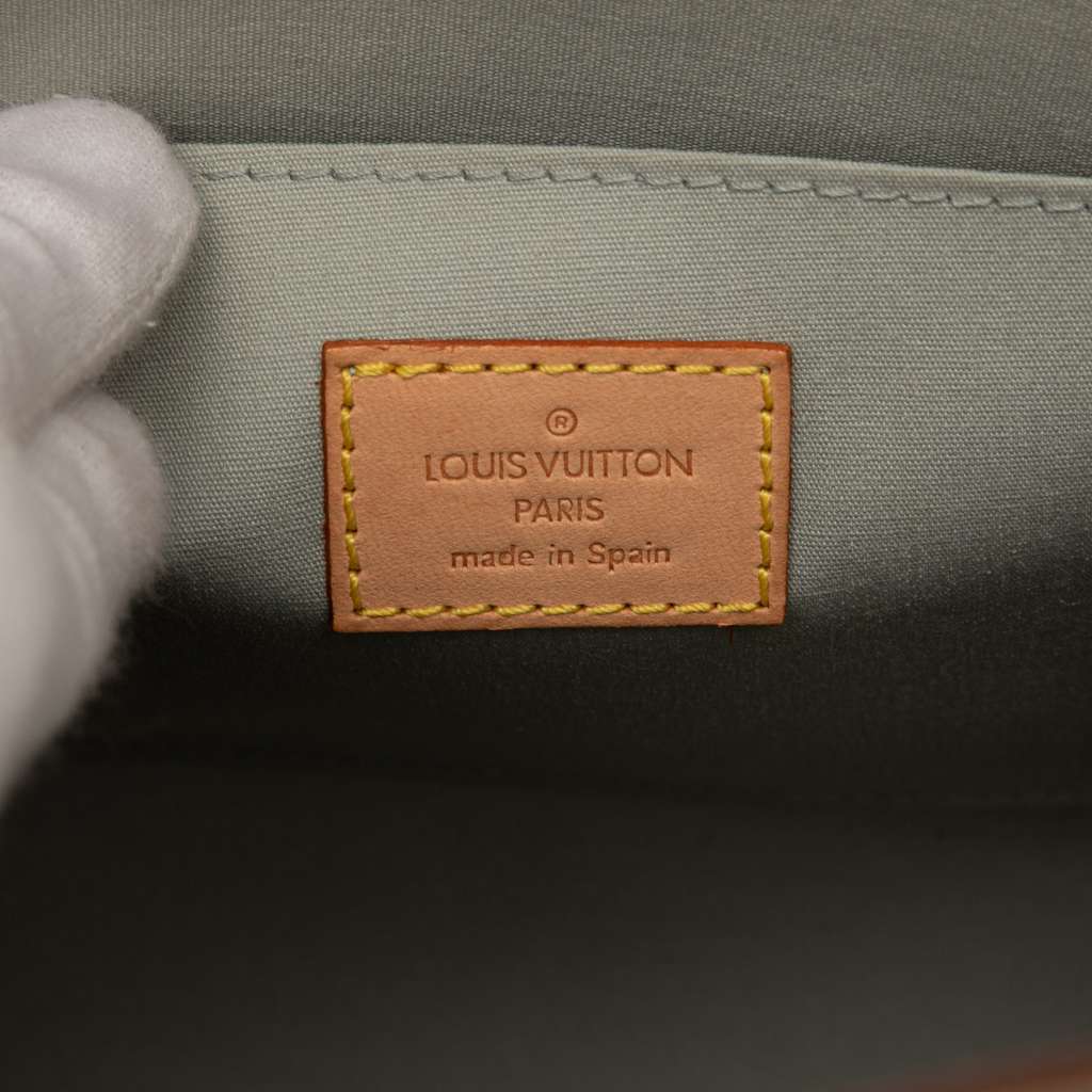 Louis Vuitton Monogram Vernis Maple Drive - 5