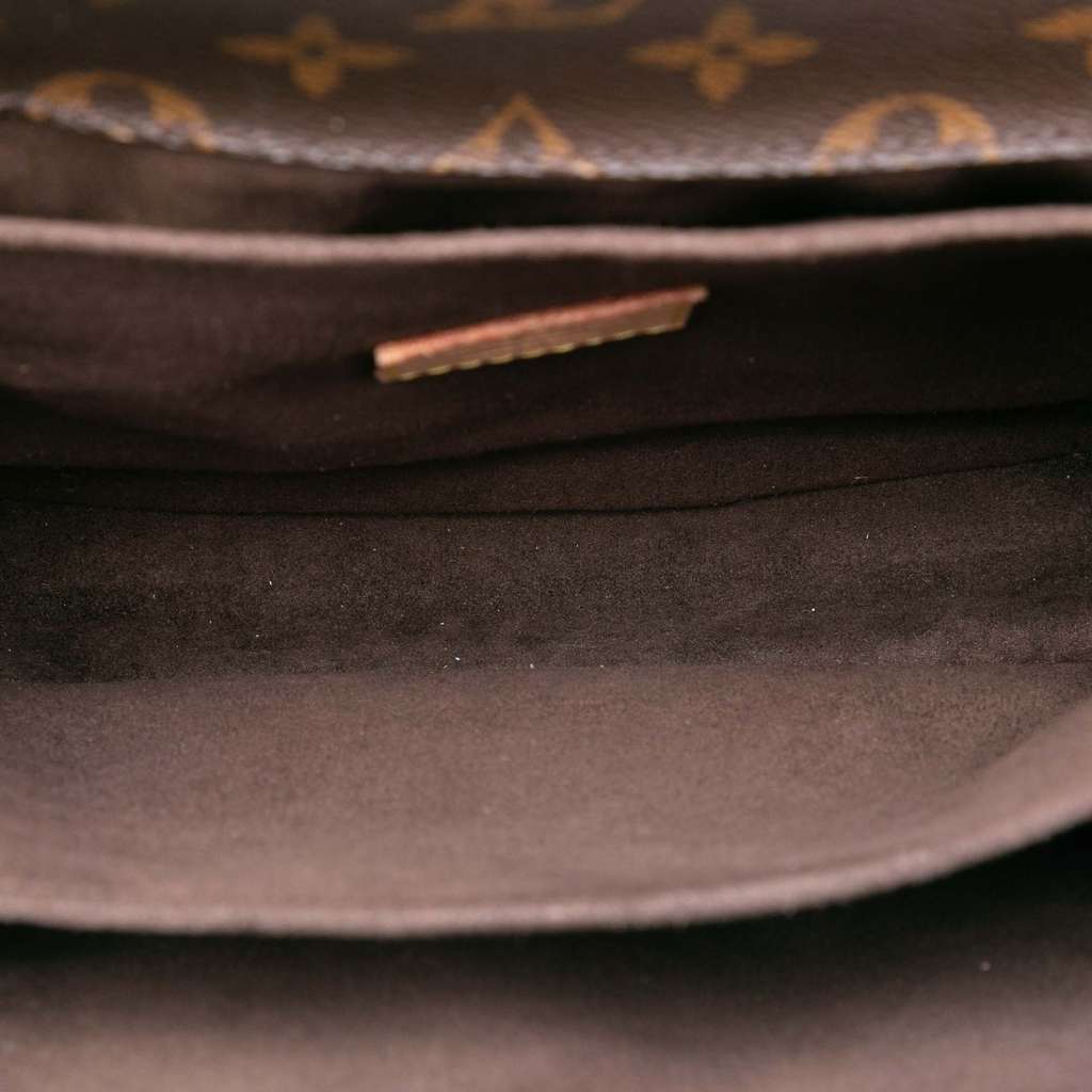 Louis Vuitton Monogram Pochette Metis - 4