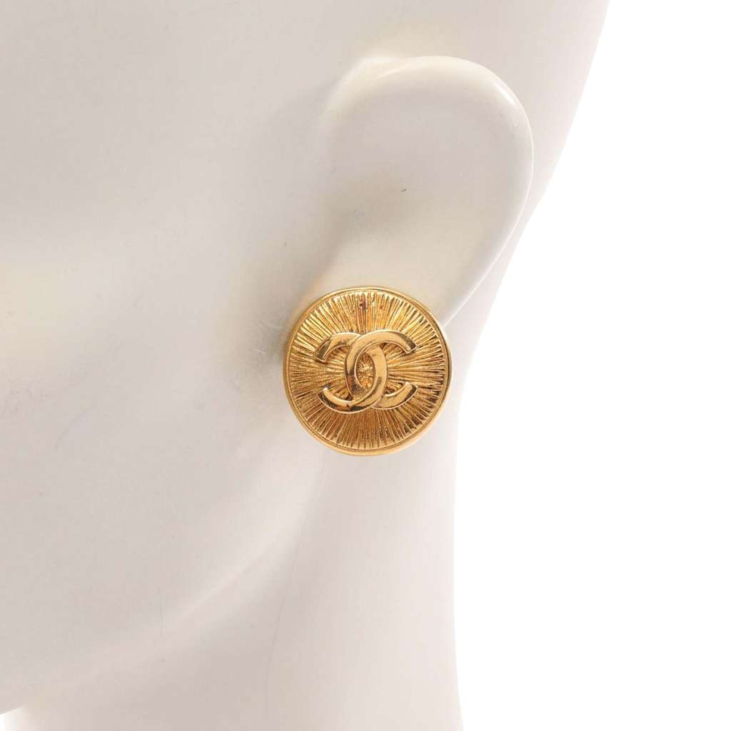 Chanel CC Gold Plated Button Clip On Earrings - 5