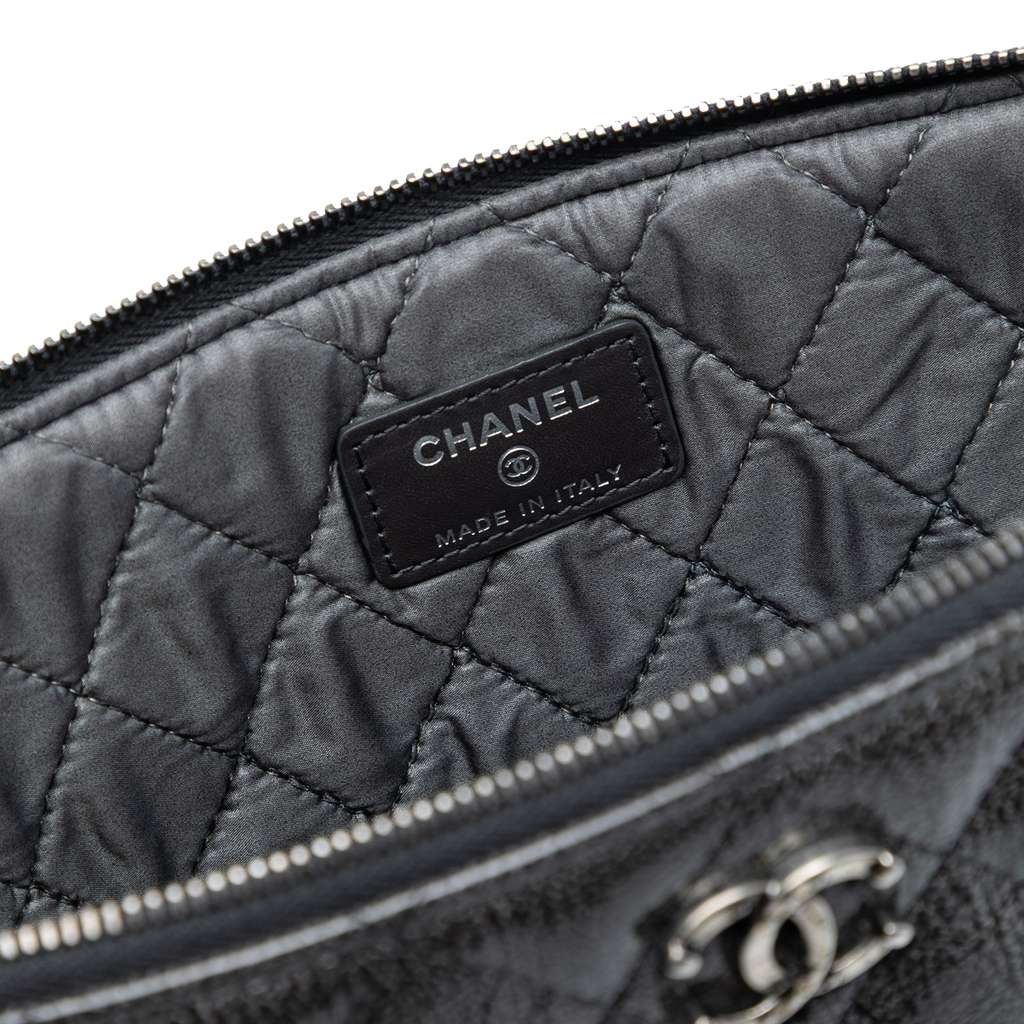 Chanel Large Quilted Iridescent Patent O Case Clutch - 5