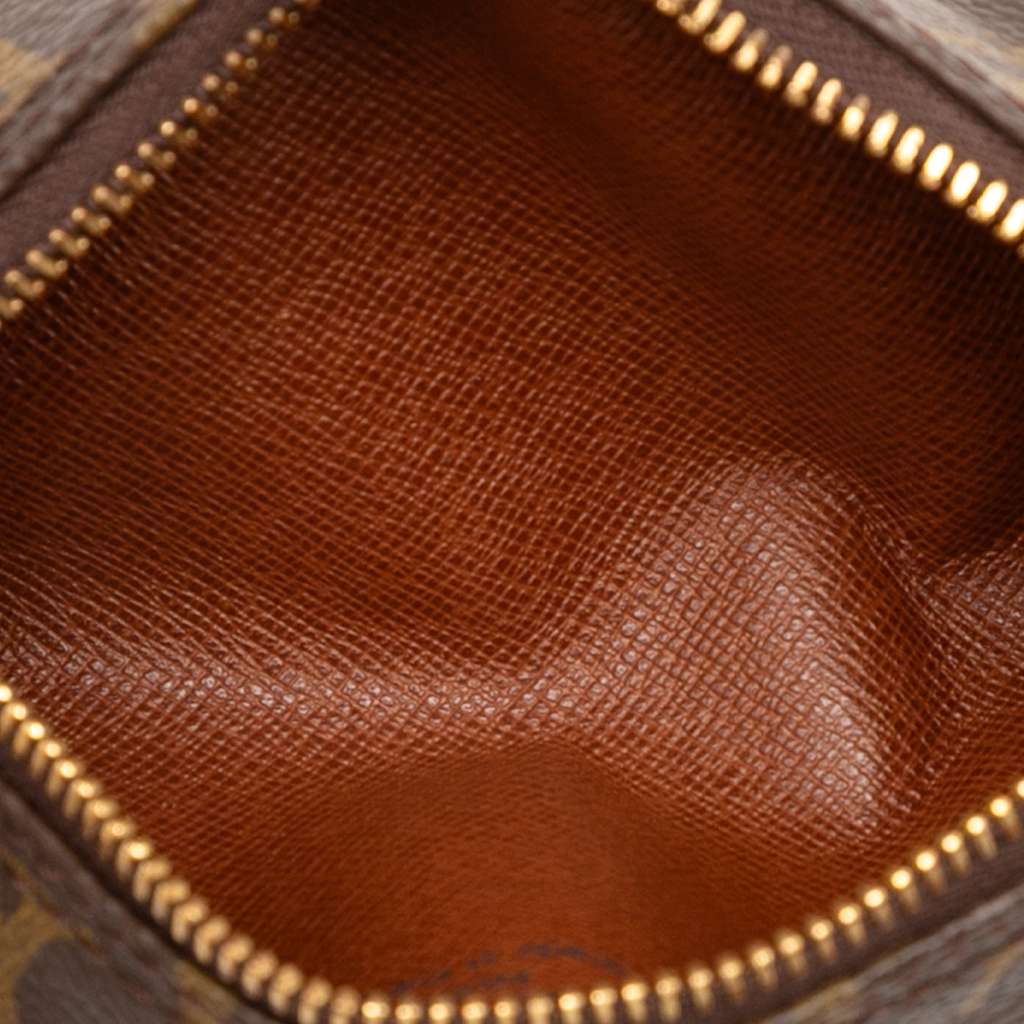 Louis Vuitton Monogram Papillon Pochette - 4