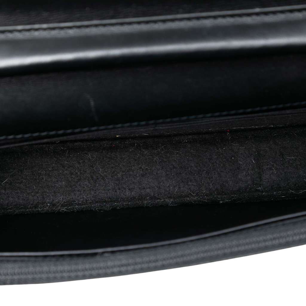 Chanel Quilted Caviar Boy Wallet on Chain - 4