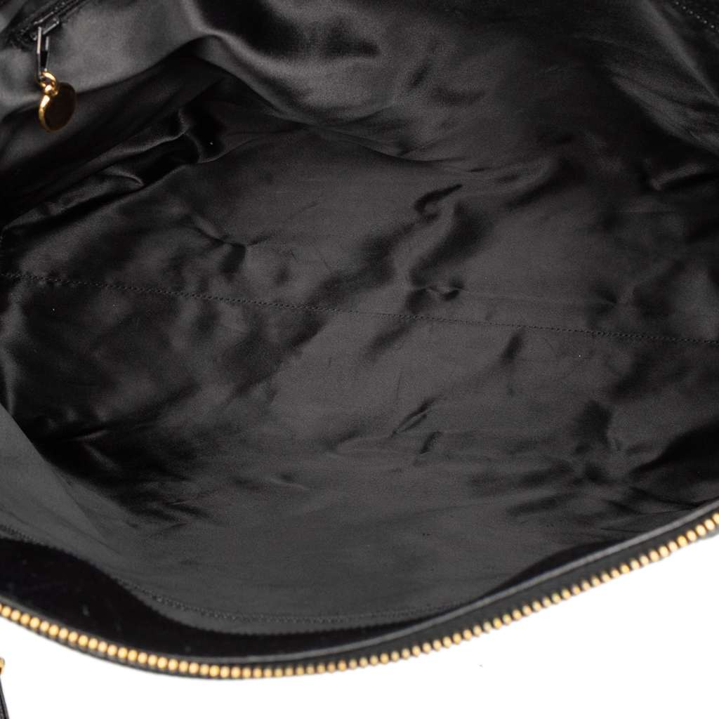 Chanel CC Caviar Shoulder Bag - 4