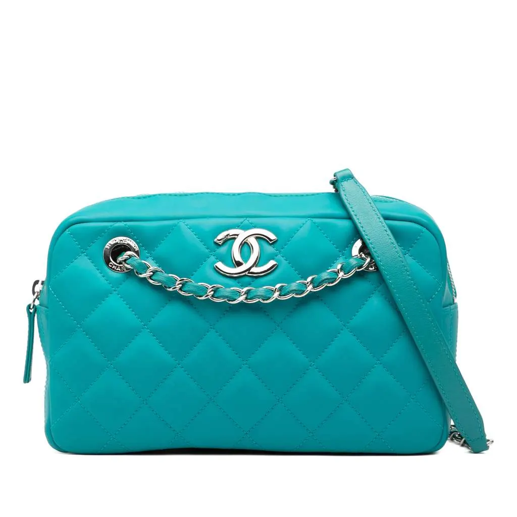 Chanel Medium CC Quilted Rubberized Lambskin Coco Rain Camera Bag Blue Leather Very good - Front View