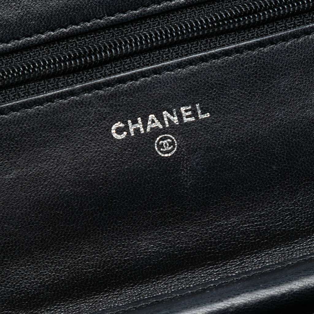 Chanel CC Quilted Lambskin Wallet On Chain - 5