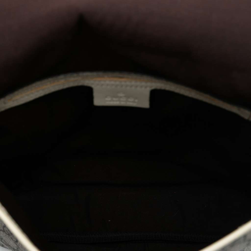 Gucci GG Supreme Crossbody - 4