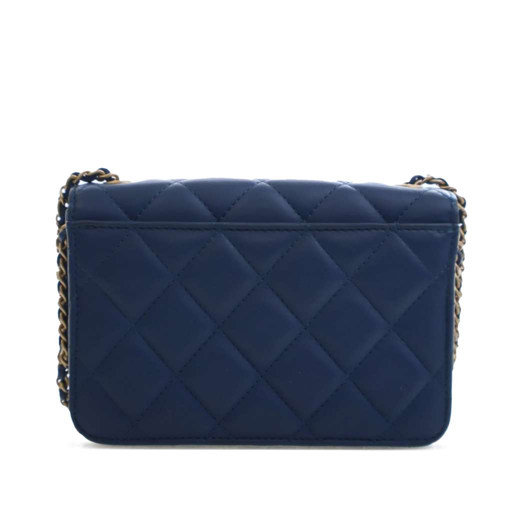 Chanel Small Quilted Calfskin Everyday Chic Flap - 2