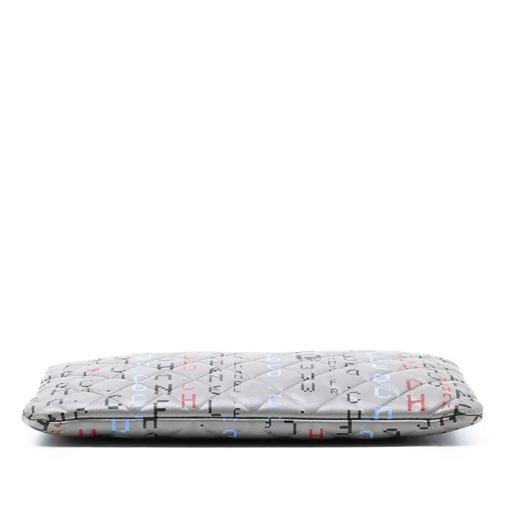 Chanel Medium Quilted Lambskin Data Center O Case Clutch Grey Leather Very good - Inside View