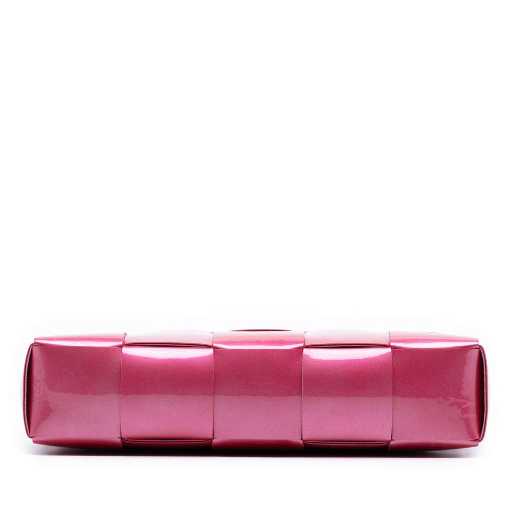 Bottega Veneta Patent Intrecciato Cassette Clutch - 3