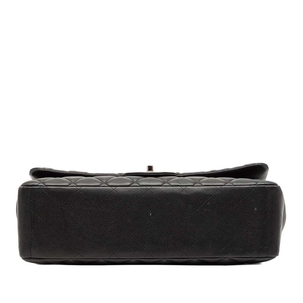 Chanel Maxi Classic Caviar Double Flap - 3