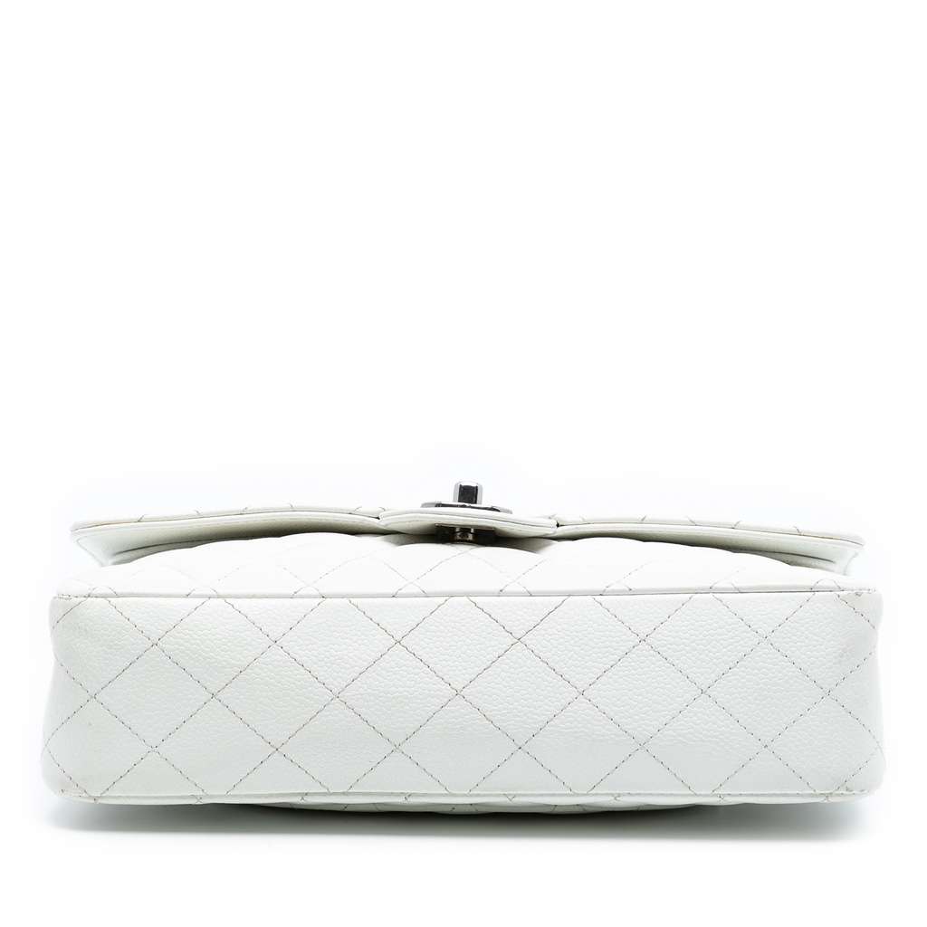Chanel Medium Classic Caviar Double Flap - 3