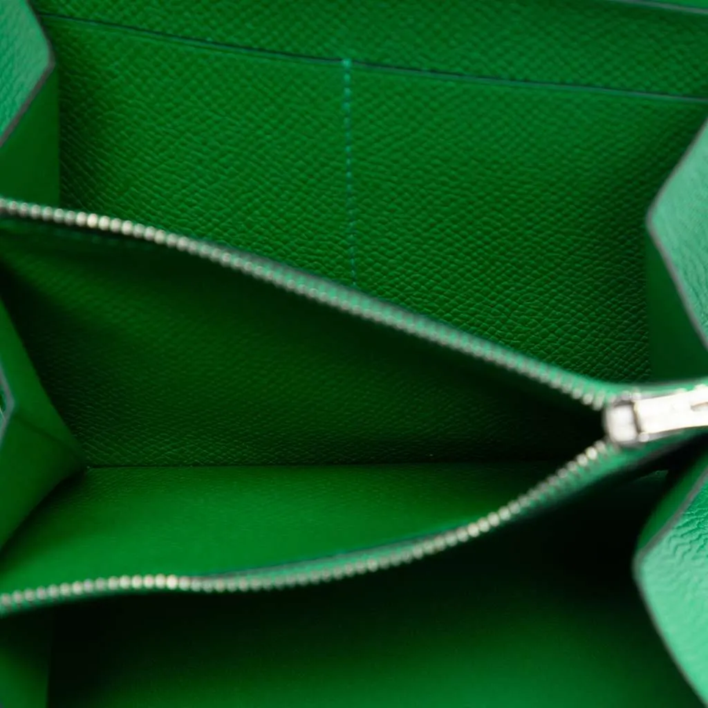 Hermès Epsom Constance Slim Wallet Green Leather Very good - Model View