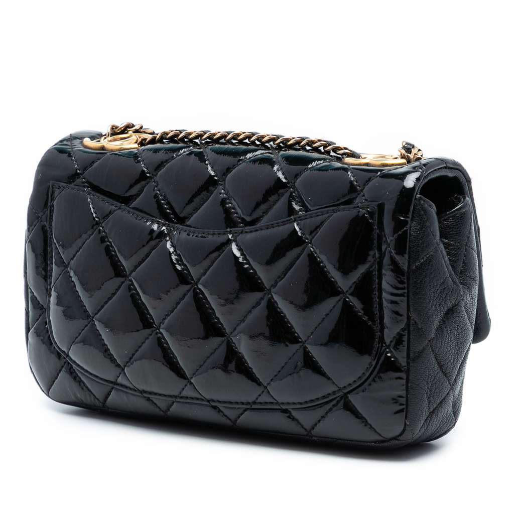 Chanel Paris-Salzburg Small Patent and Goatskin CC Eyelet Flap - 2