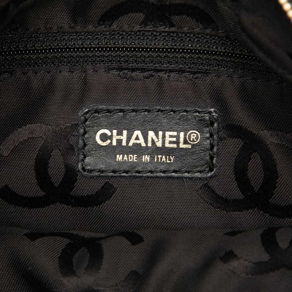 Chanel CC Caviar Wooden Chain Shoulder Bag - 5