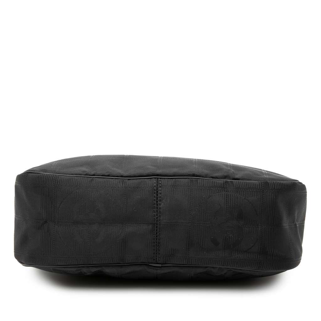 Chanel New Travel Line Nylon handbag - 3
