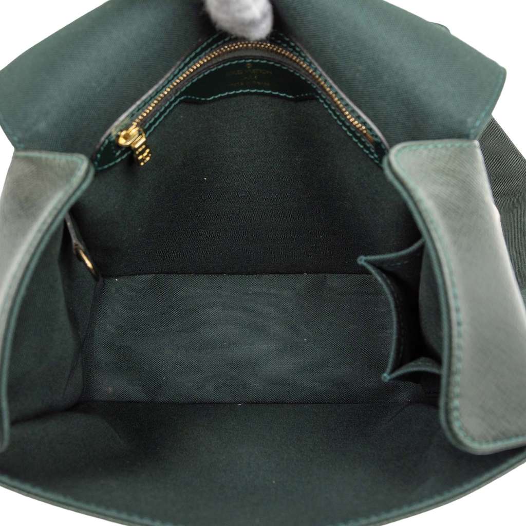 Louis Vuitton Taiga Yaranga - 4