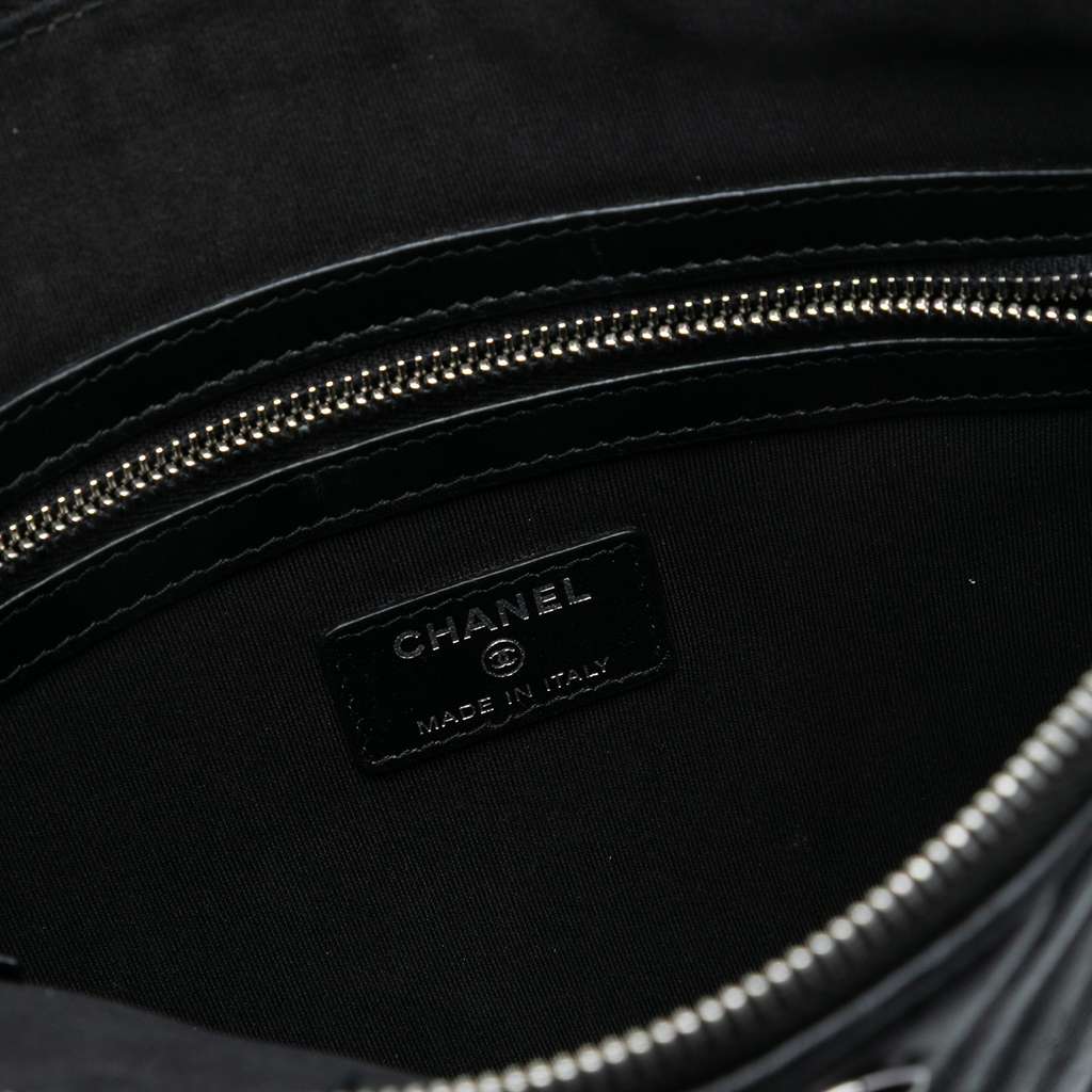 Chanel CC Chevron Calfskin Clutch - 5