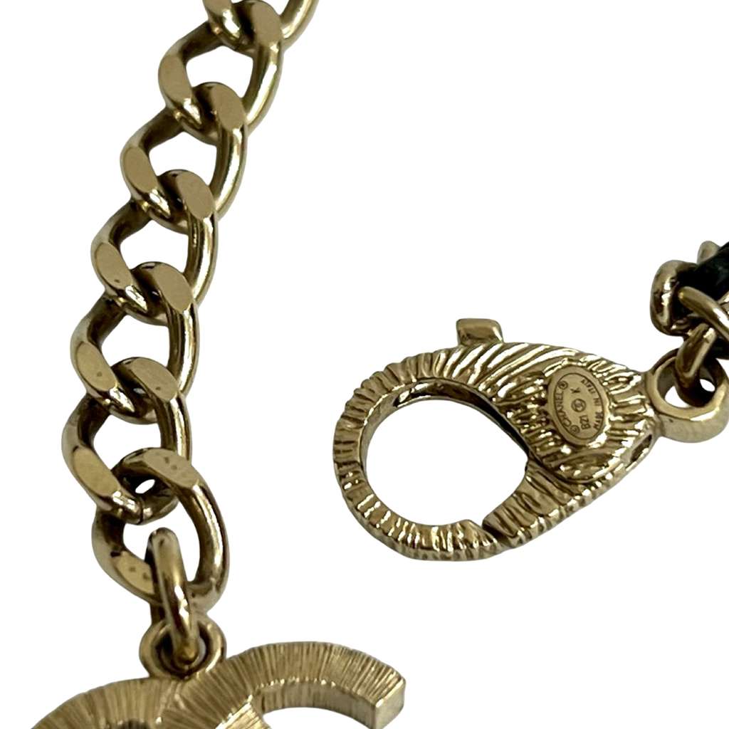 Chanel CC Gold Plated Faux Pearl and Rhinestone Medallion Chain Necklace - 4