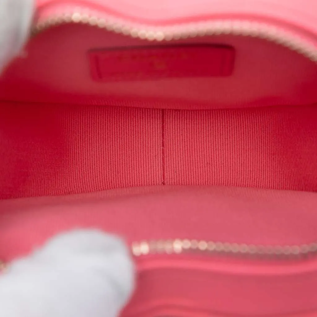 Chanel Mini Lambskin CC in Love Heart Crossbody Pink Leather Very good - Model View
