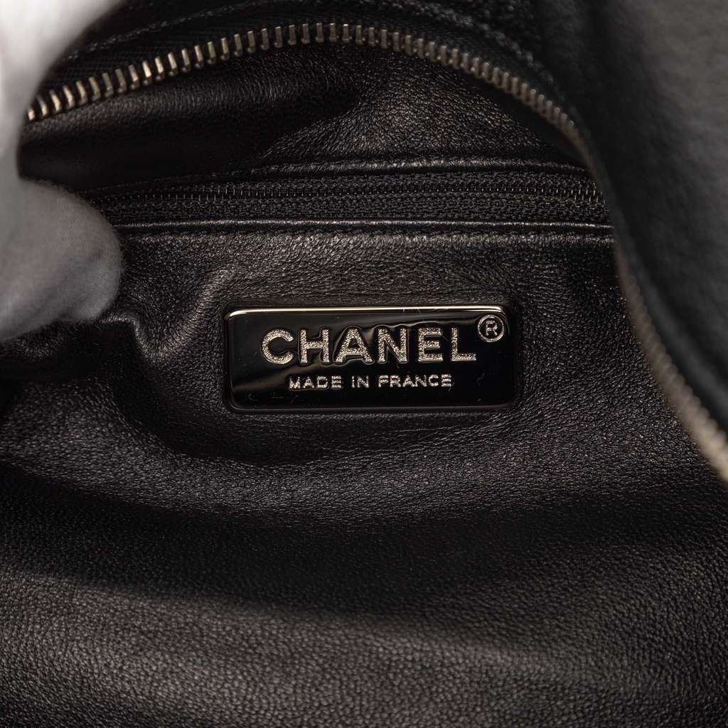 Chanel Medium Calfskin Luxe Ligne Bowler Bag - 5