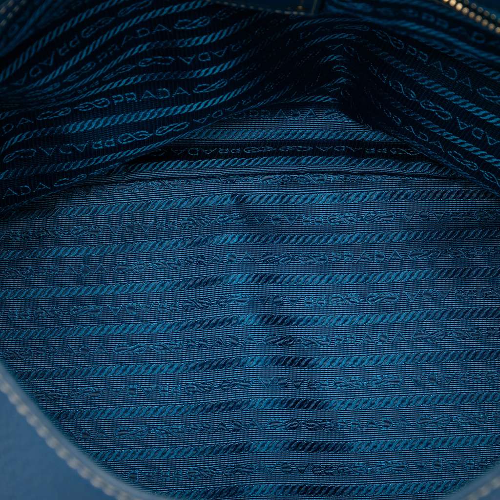 Prada Vitello Daino Hobo - 4