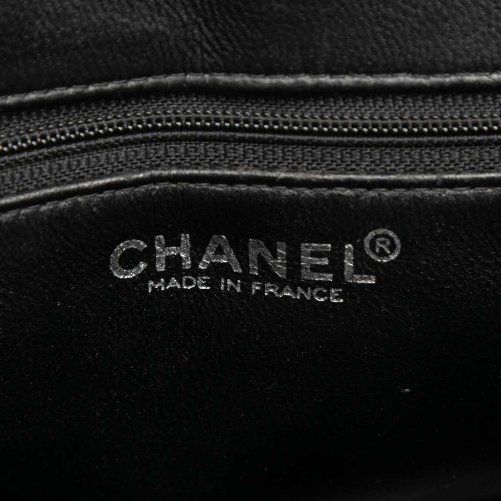 Chanel Caviar Medallion Tote - 5