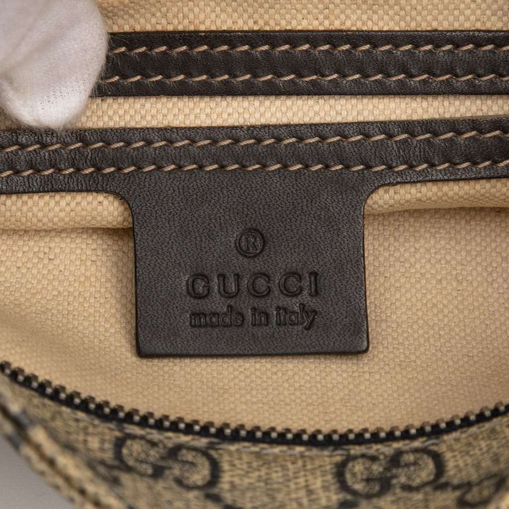 Gucci GG Supreme Crossbody - 5
