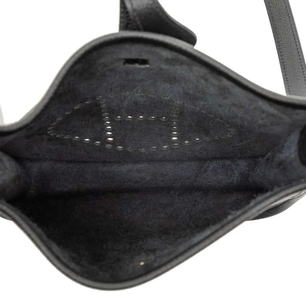 Hermès Epsom Evelyne 16 Black Leather Very good - Model View
